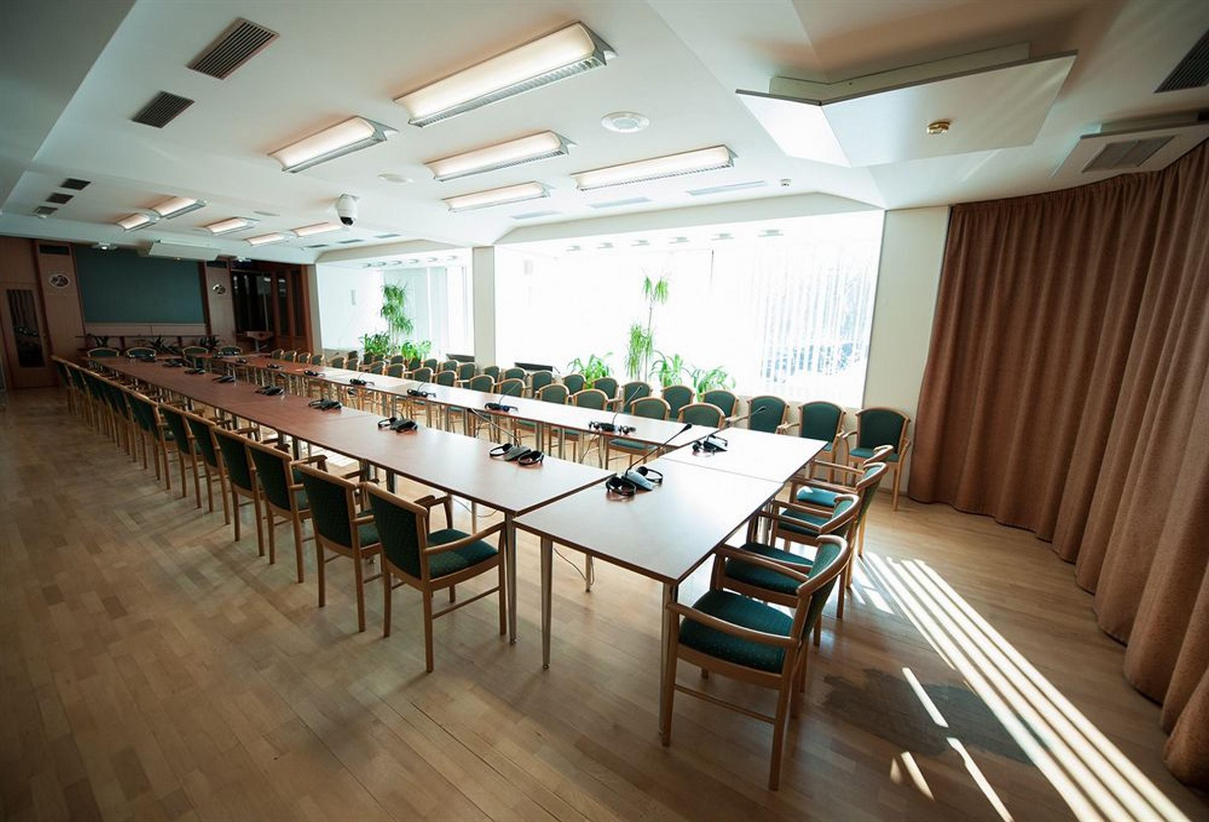 Jolly Alon Hotel Chisinau Ngoại thất bức ảnh