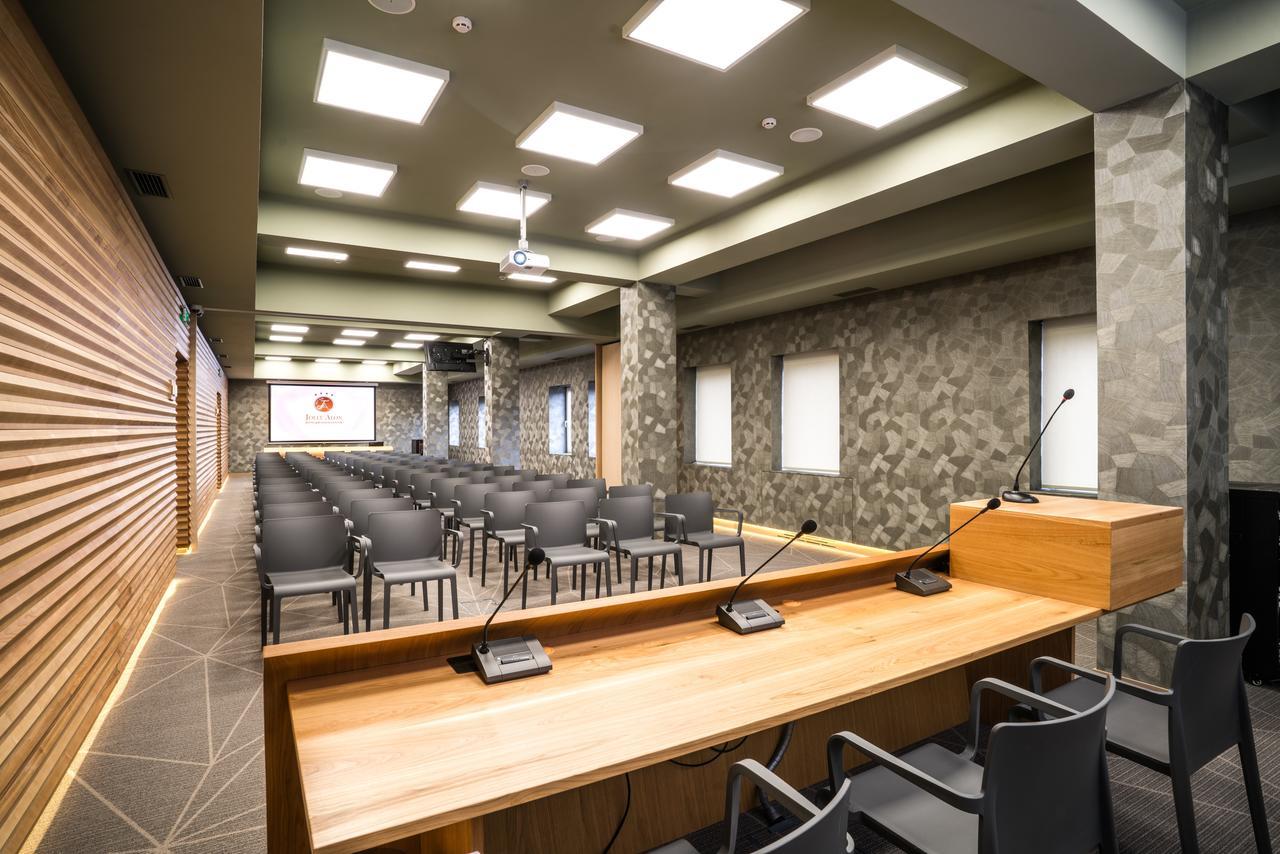 Jolly Alon Hotel Chisinau Ngoại thất bức ảnh